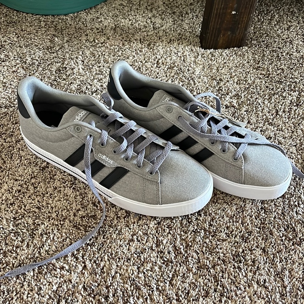 Adidas- daily 3.0